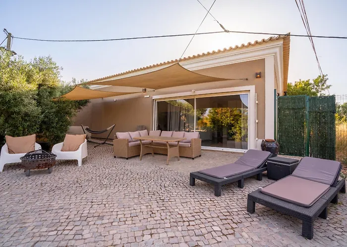 Peaceful Country House & Private Pool By Quinta Da Alfarrobeira